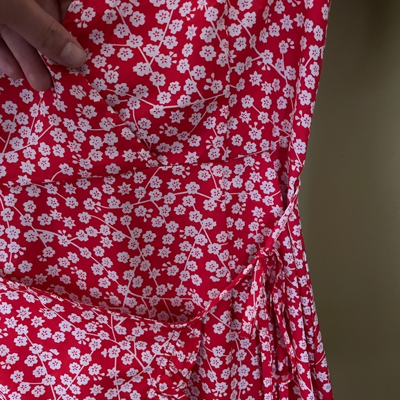 Sundress - Picture 3 of 4